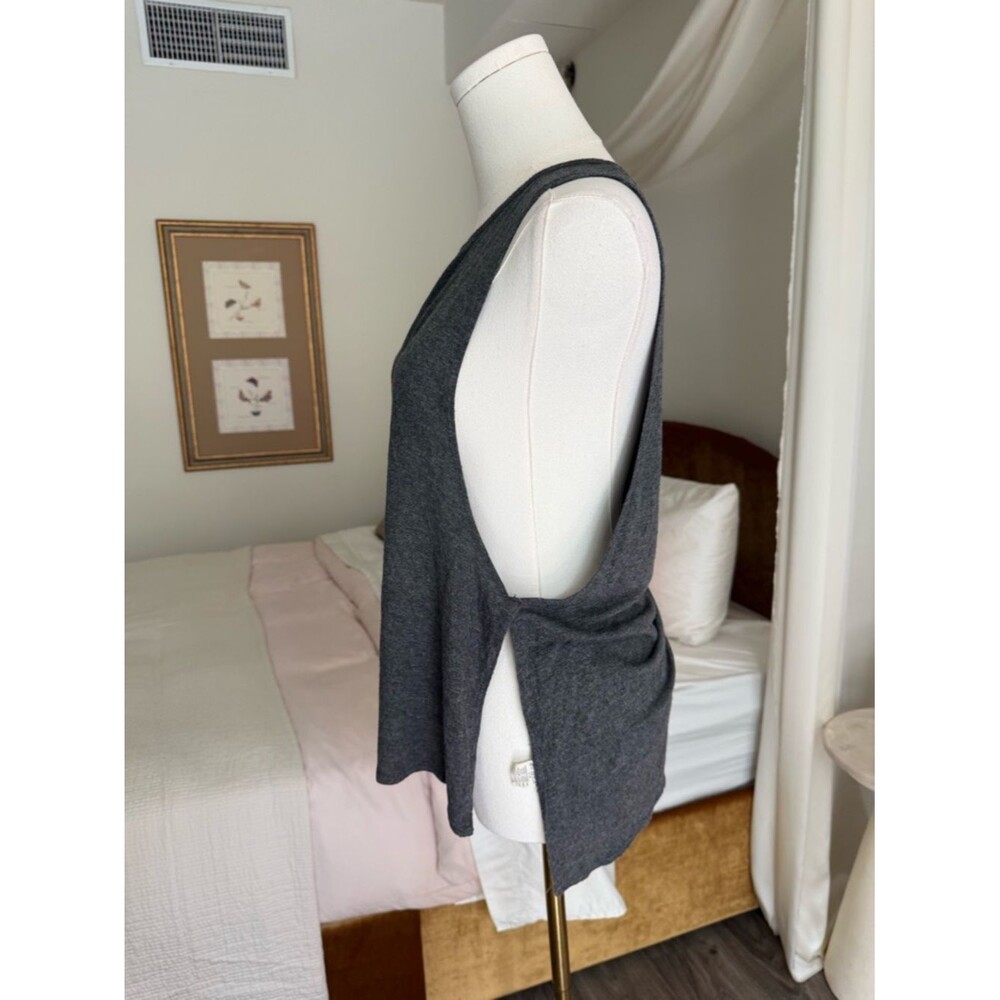 Brandy Melville Charcoal Gray Muscle Tee Open Side Tank Top Soft Basic